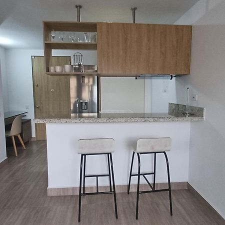 Aparta Estudios Zona 10 Armenia  Eksteriør bilde